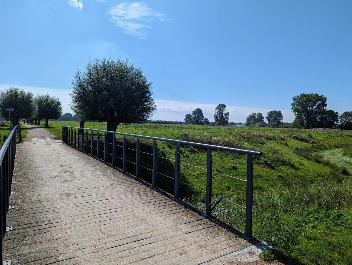 Klavertje 4 Middelaar Exteriör bild