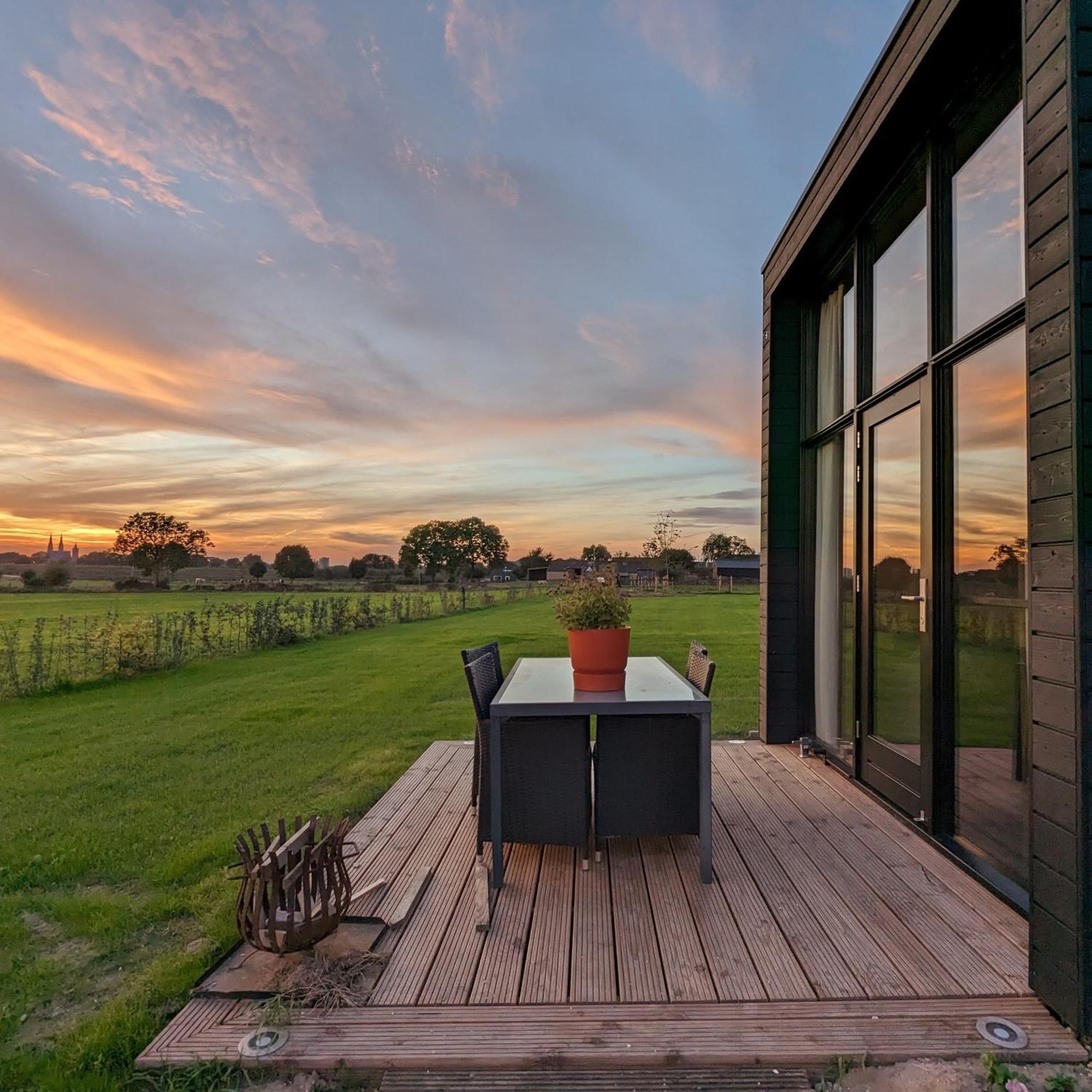 Klavertje 4 Middelaar Exteriör bild